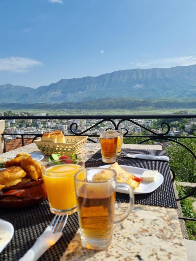 Guesthouse Mele Gjirokastër Eksteriør bilde