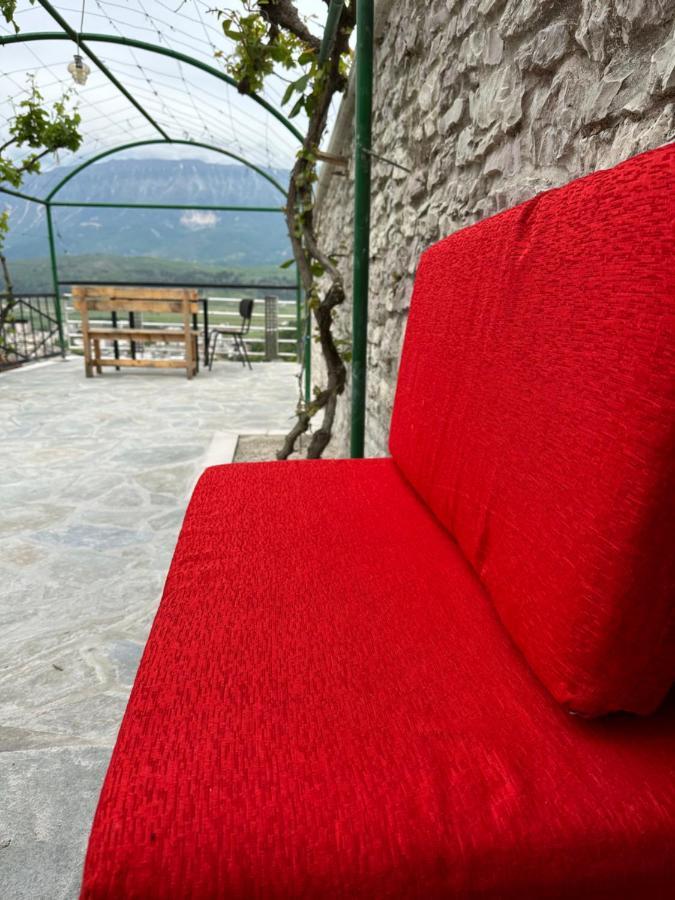 Guesthouse Mele Gjirokastër Eksteriør bilde