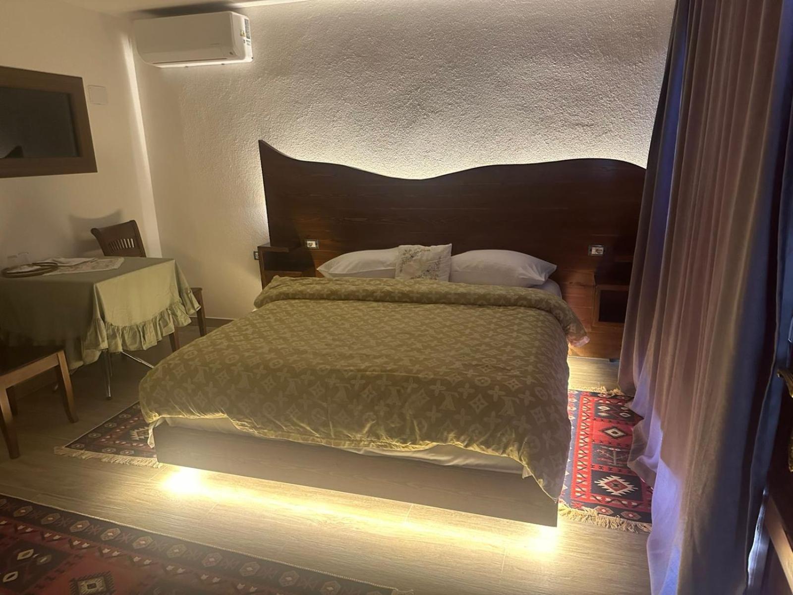 Guesthouse Mele Gjirokastër Eksteriør bilde