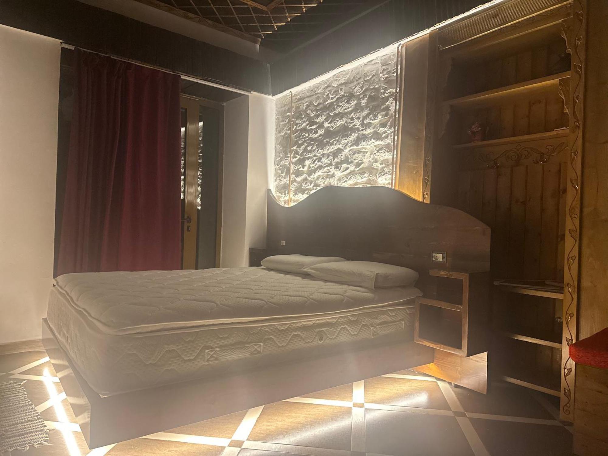 Guesthouse Mele Gjirokastër Eksteriør bilde