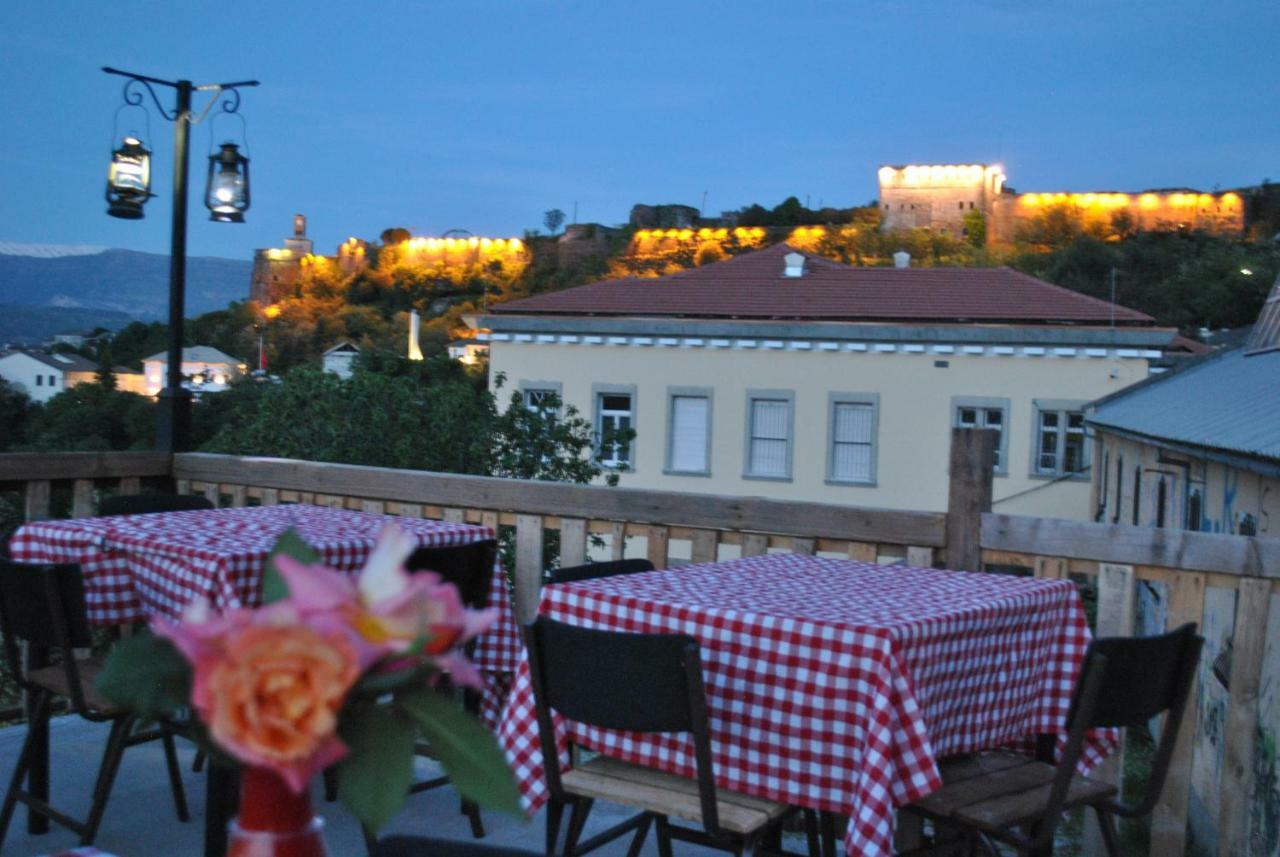 Guesthouse Mele Gjirokastër Eksteriør bilde