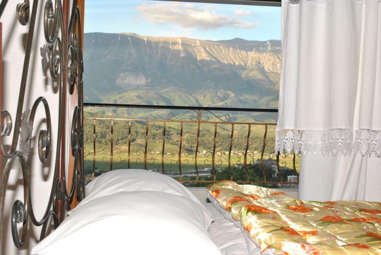 Guesthouse Mele Gjirokastër Eksteriør bilde